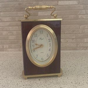 Regal Quartz Desk Shelf Clock